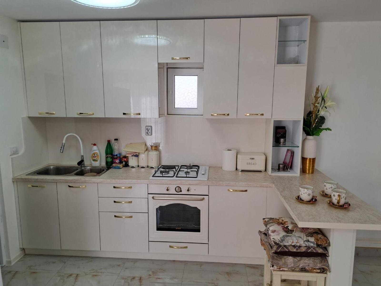 Dina Lux Apartman Jagodina Exterior foto